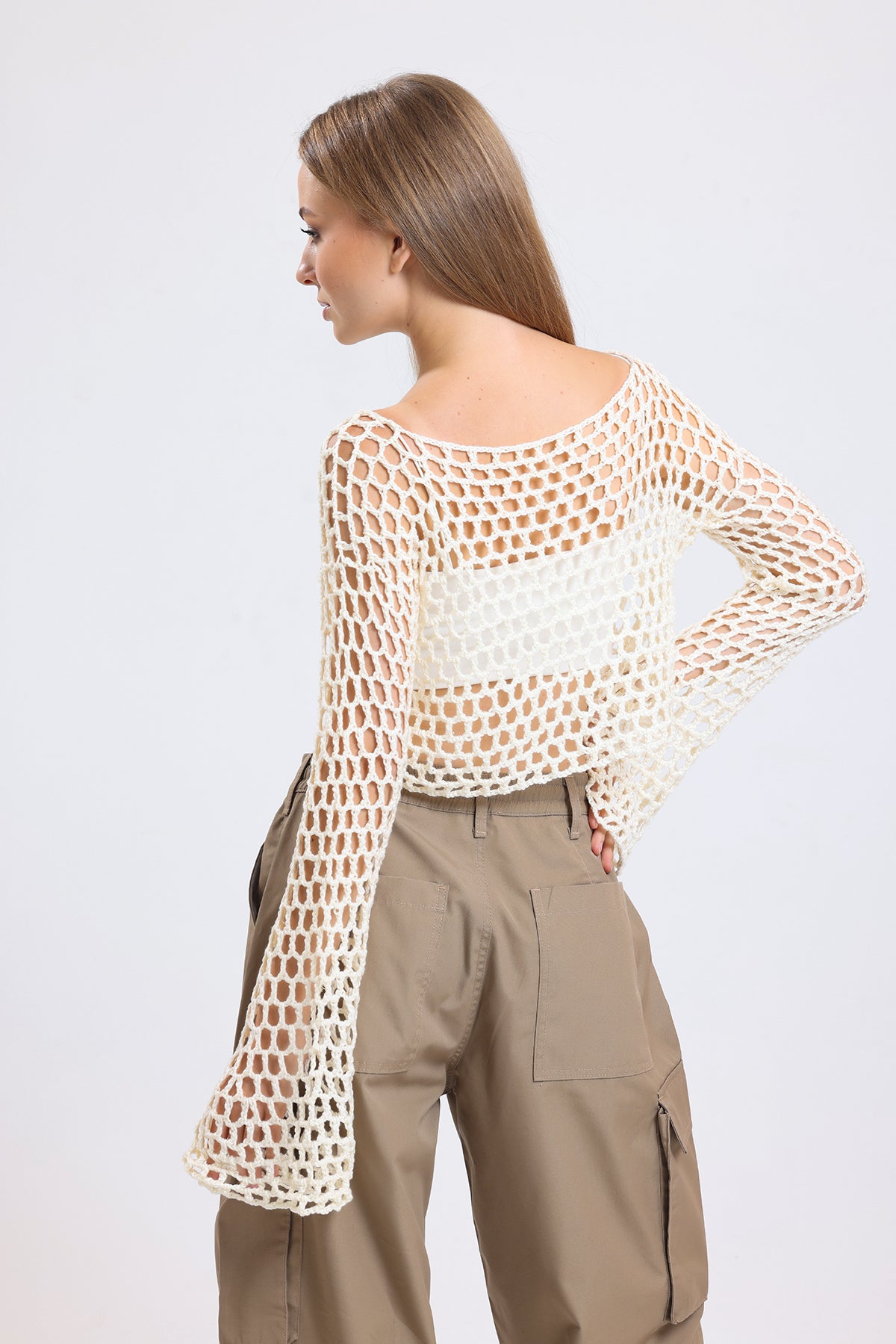 Krem El Örgüsü Ajurlu İspanyol Kol Crop Bluz