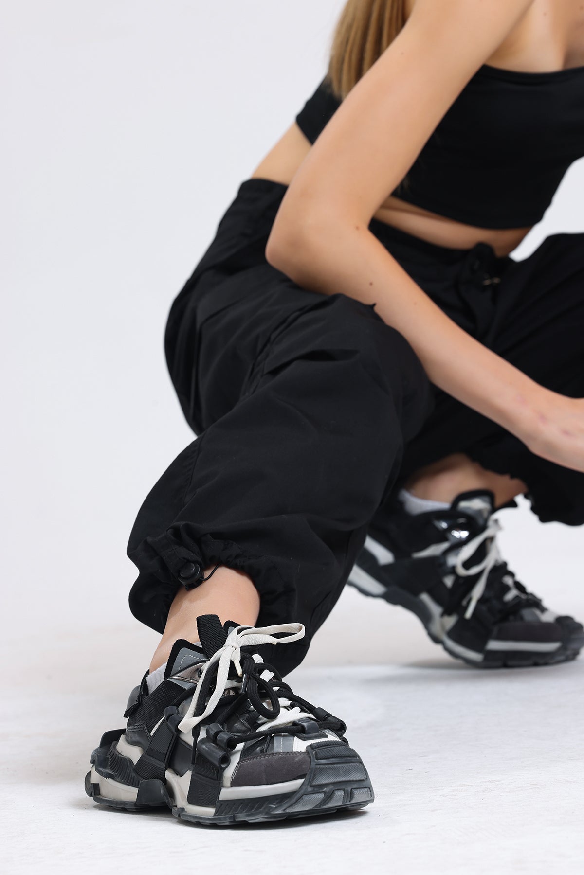 Siyah Yüksek Bel Wide Leg Kabanlık Gabardin Kargo Pantolon