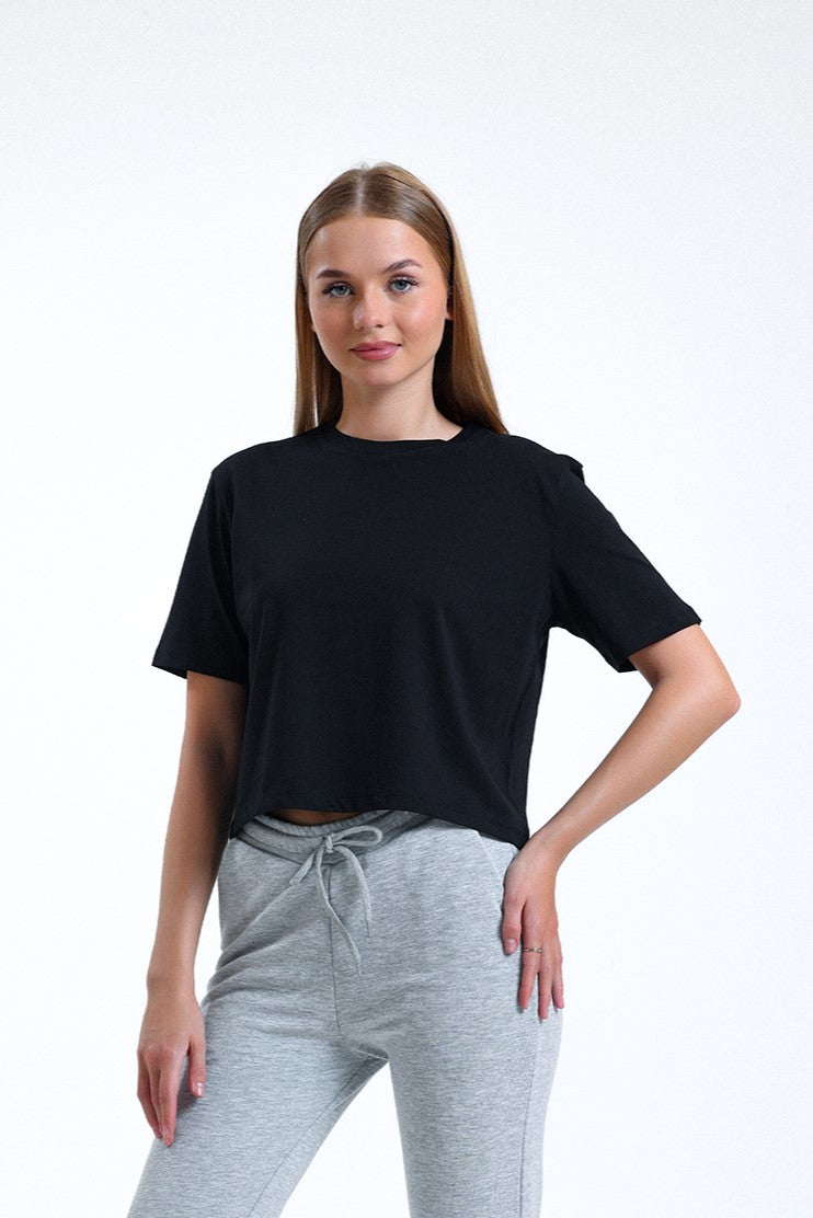 Siyah Kısa Kollu Bisiklet Yaka Pamuklu Normal Kalıp Tişört