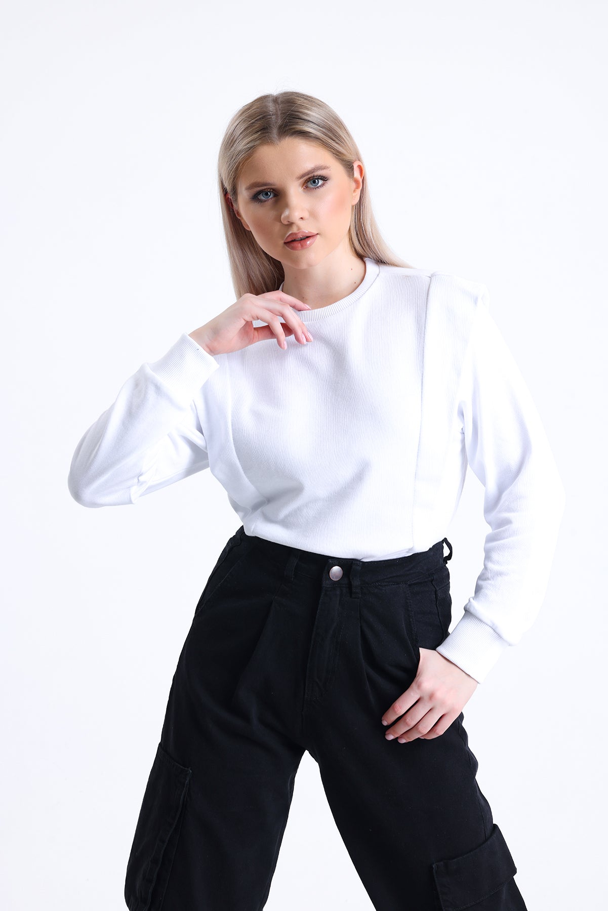 Beyaz Omuz Detaylı Bisiklet Yaka Sweatshirt