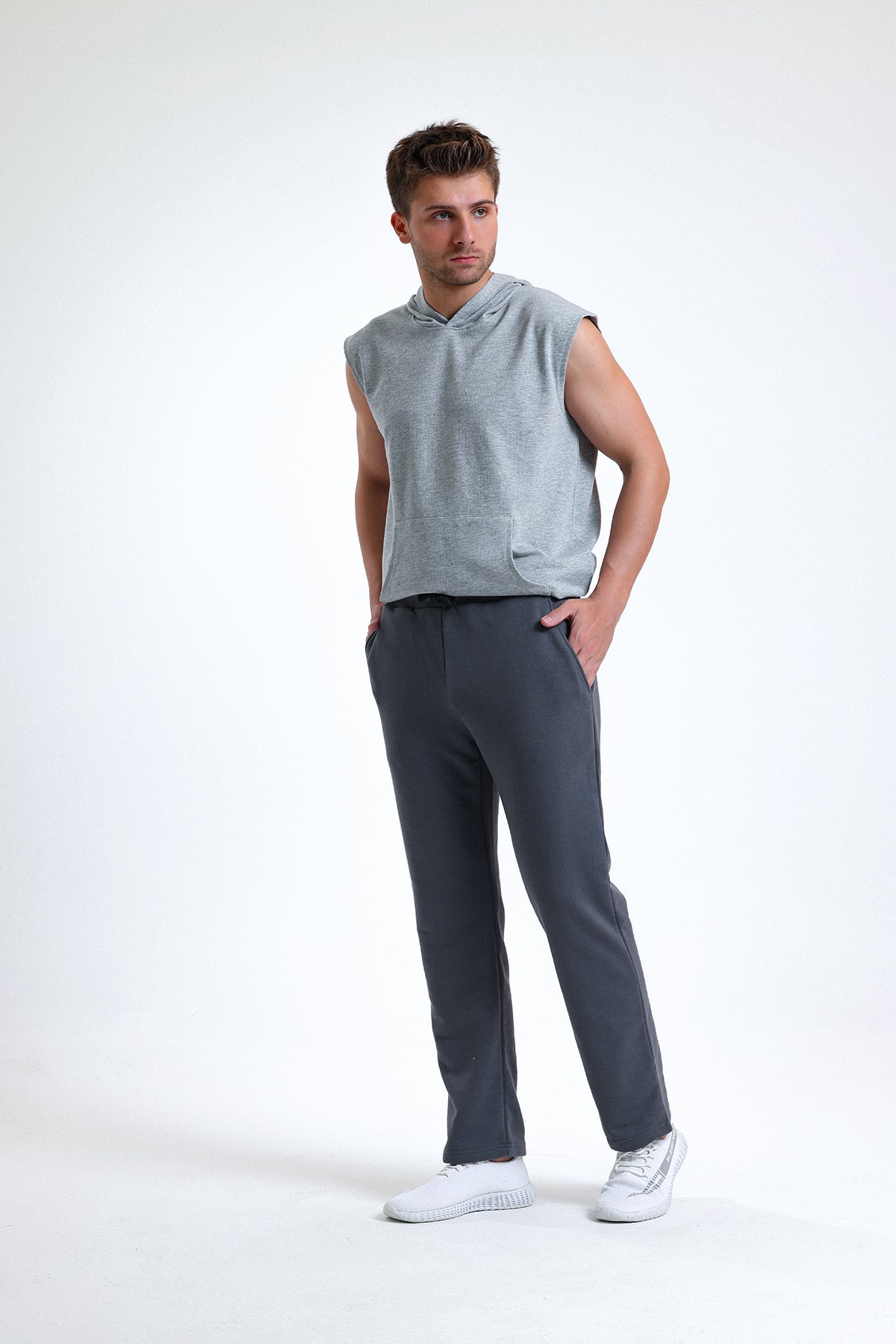 Antrasit Normal Kesim Pamuklu Eşofman Altı