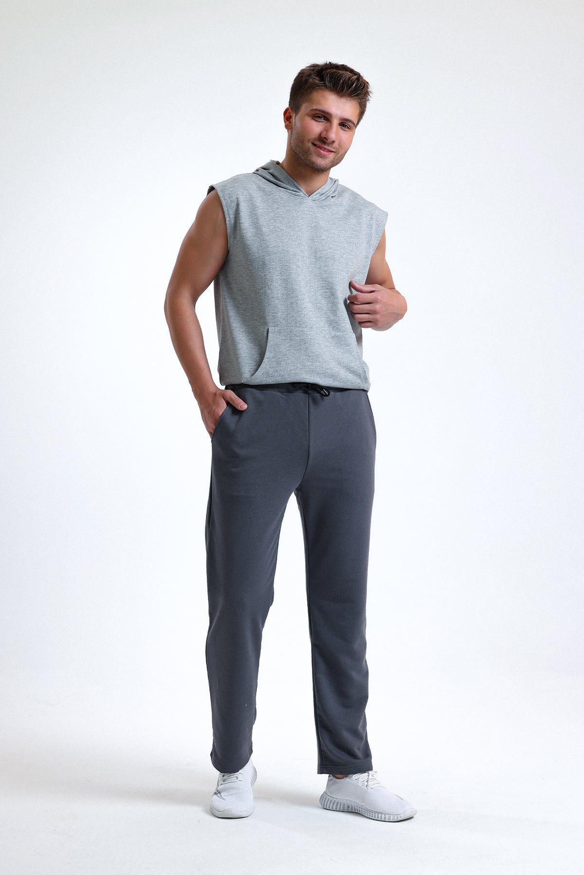 Antrasit Normal Kesim Pamuklu Eşofman Altı