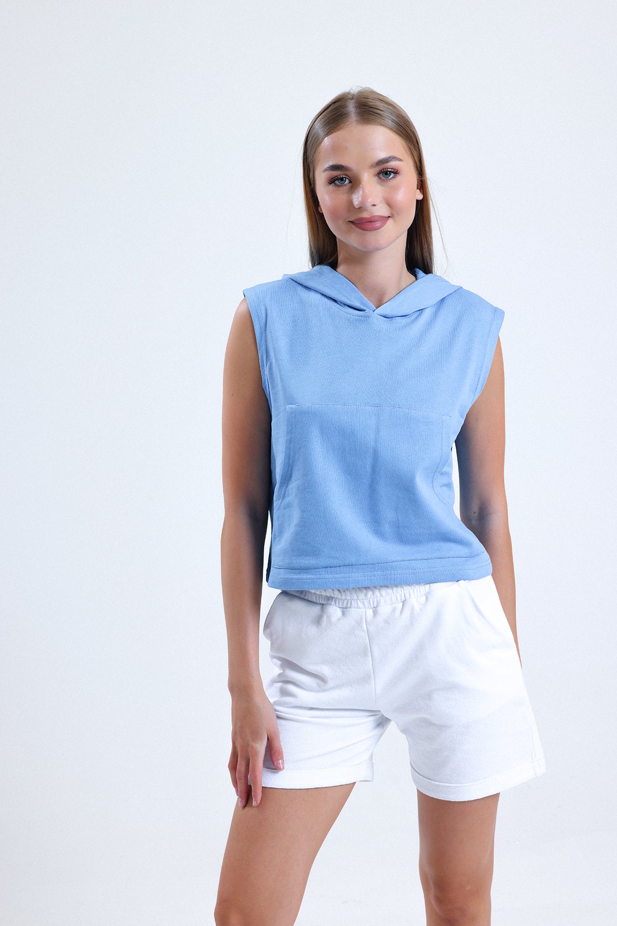 Mavi Kolsuz Kapüşonlu Crop Sporcu Atlet Tişört