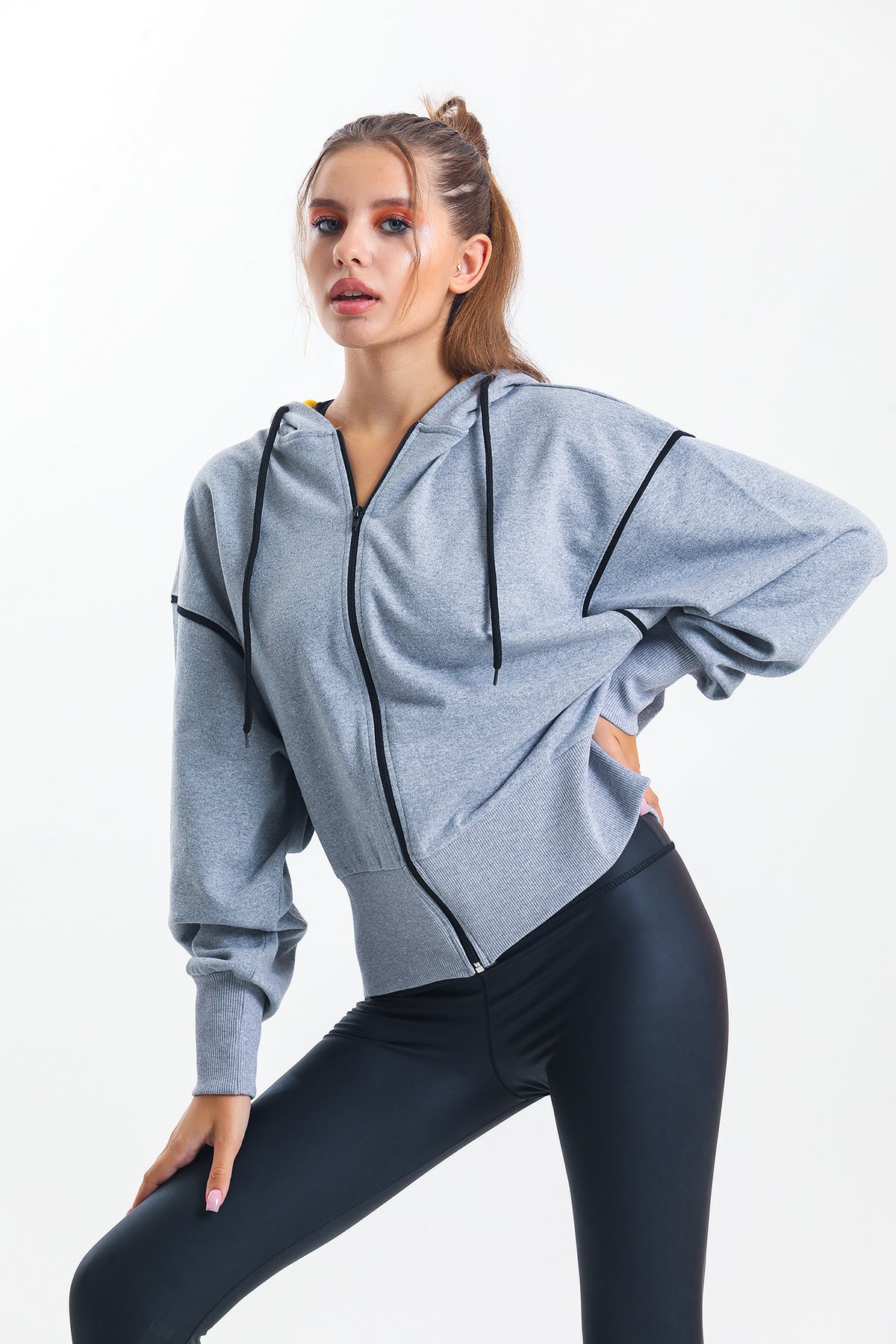 Gri Melanj Kapüşonlu %100 Pamuklu Fermuarlı Oversize Hırka