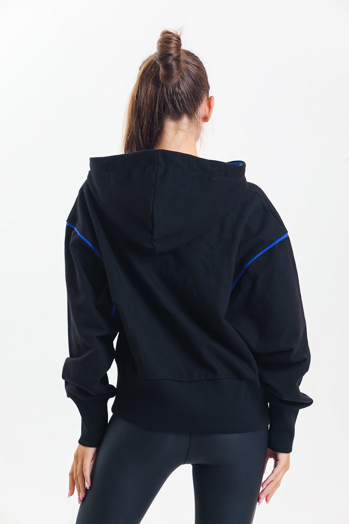 Siyah Kapüşonlu %100 Pamuklu Fermuarlı Oversize Hırka