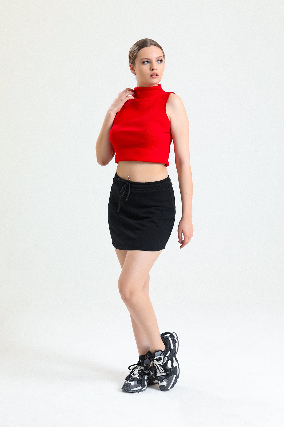 Siyah Mini Spor Rahat Pamuklu Sweat Etek