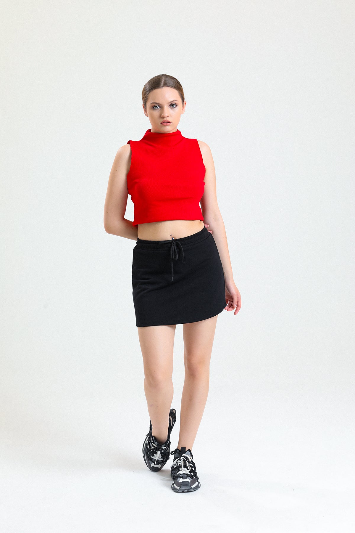 Siyah Mini Spor Rahat Pamuklu Sweat Etek