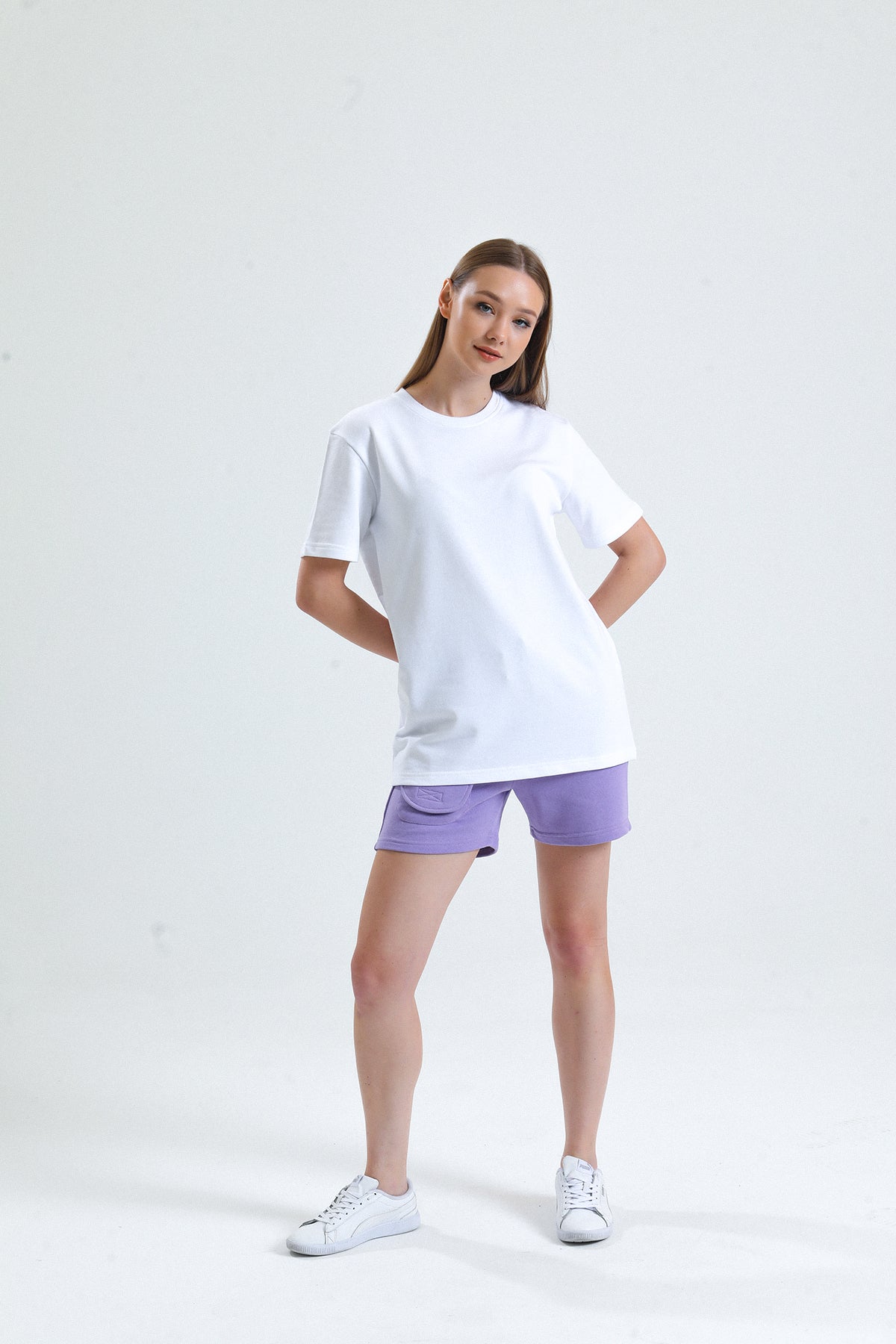 Beyaz Bisiklet Yaka Kısa Kollu 2 İplik Tişört