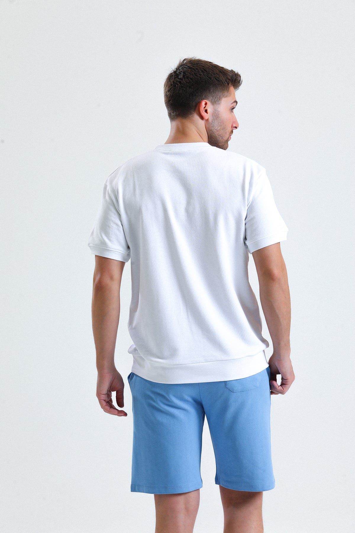 Beyaz Kısa Kollu Bisiklet Yaka %100 Pamuklu 2 İplik Tişört