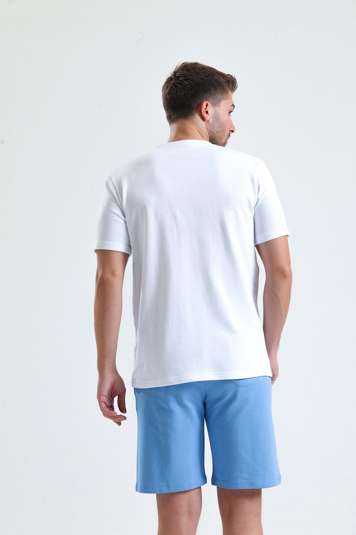 Beyaz Bisiklet Yaka Kısa Kollu 2 İplik Tişört