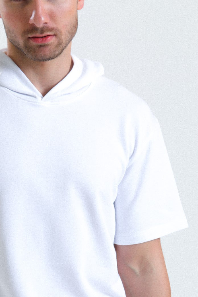 Beyaz Kısa Kollu Kapüşonlu Pamuklu Oversize Tişört