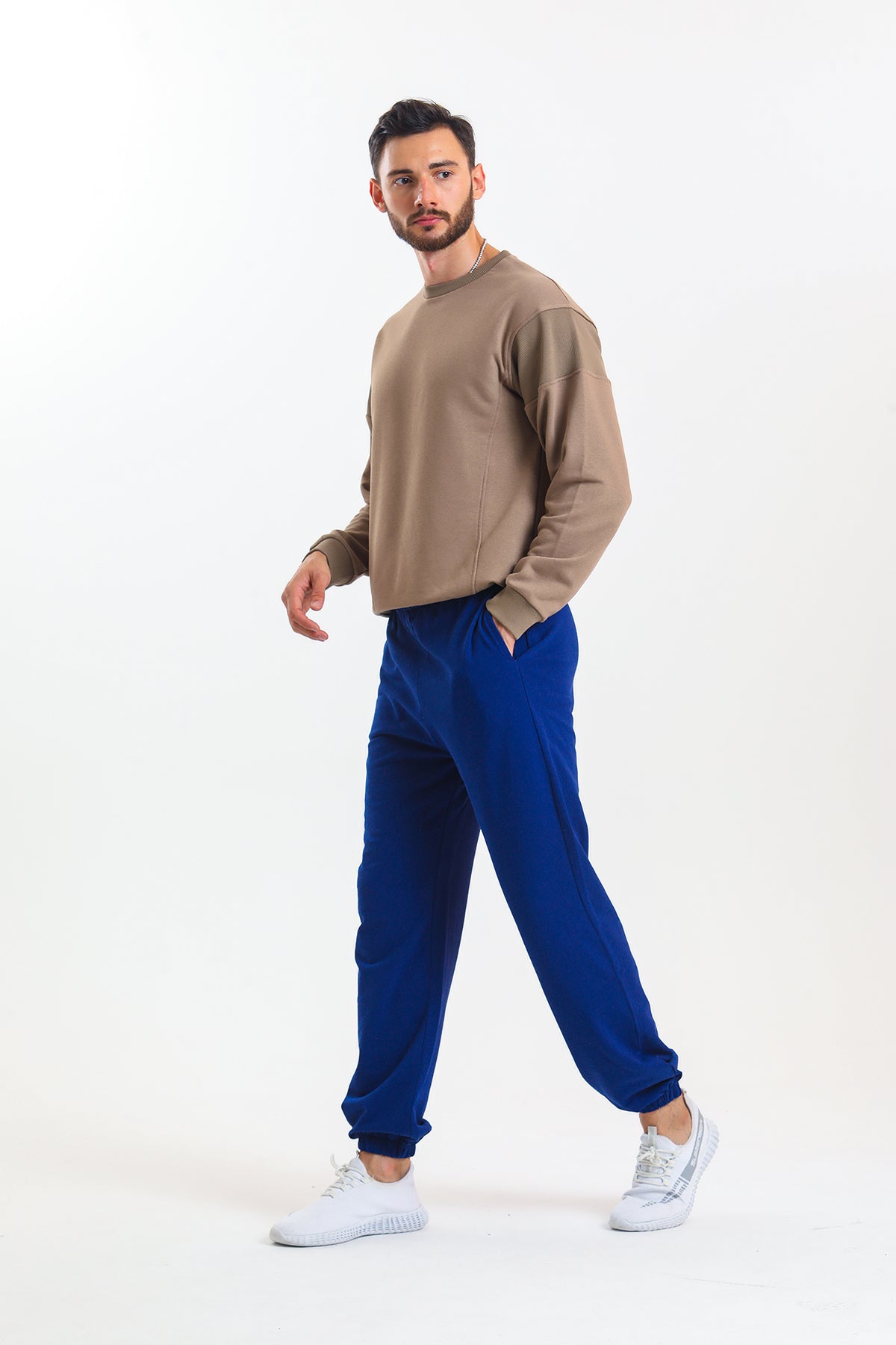 Kahverengi Parçalı Kaşkorse Detaylı Pamuklu Bisiklet Yaka Sweatshirt