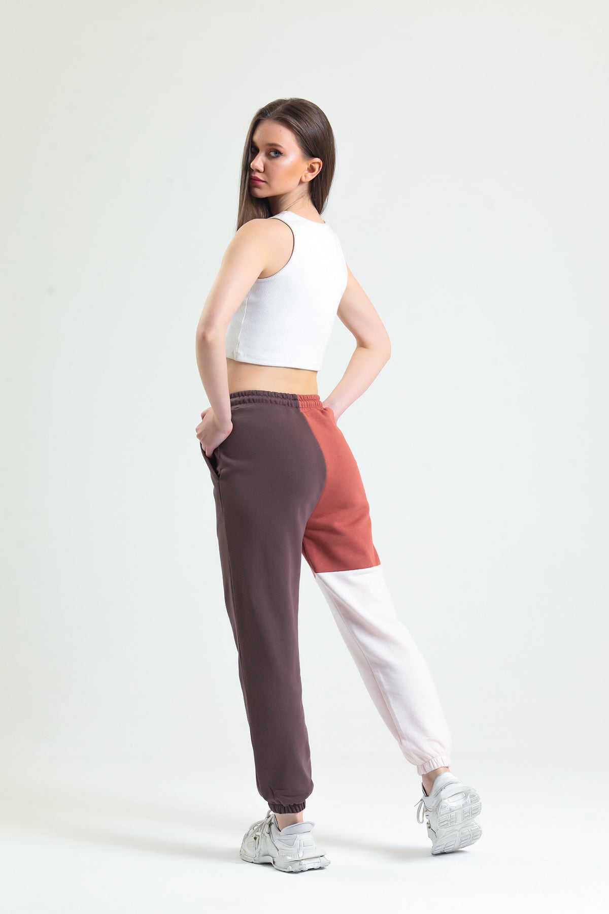 Kahverengi Parçalı Lastikli Jogger Eşofman Altı