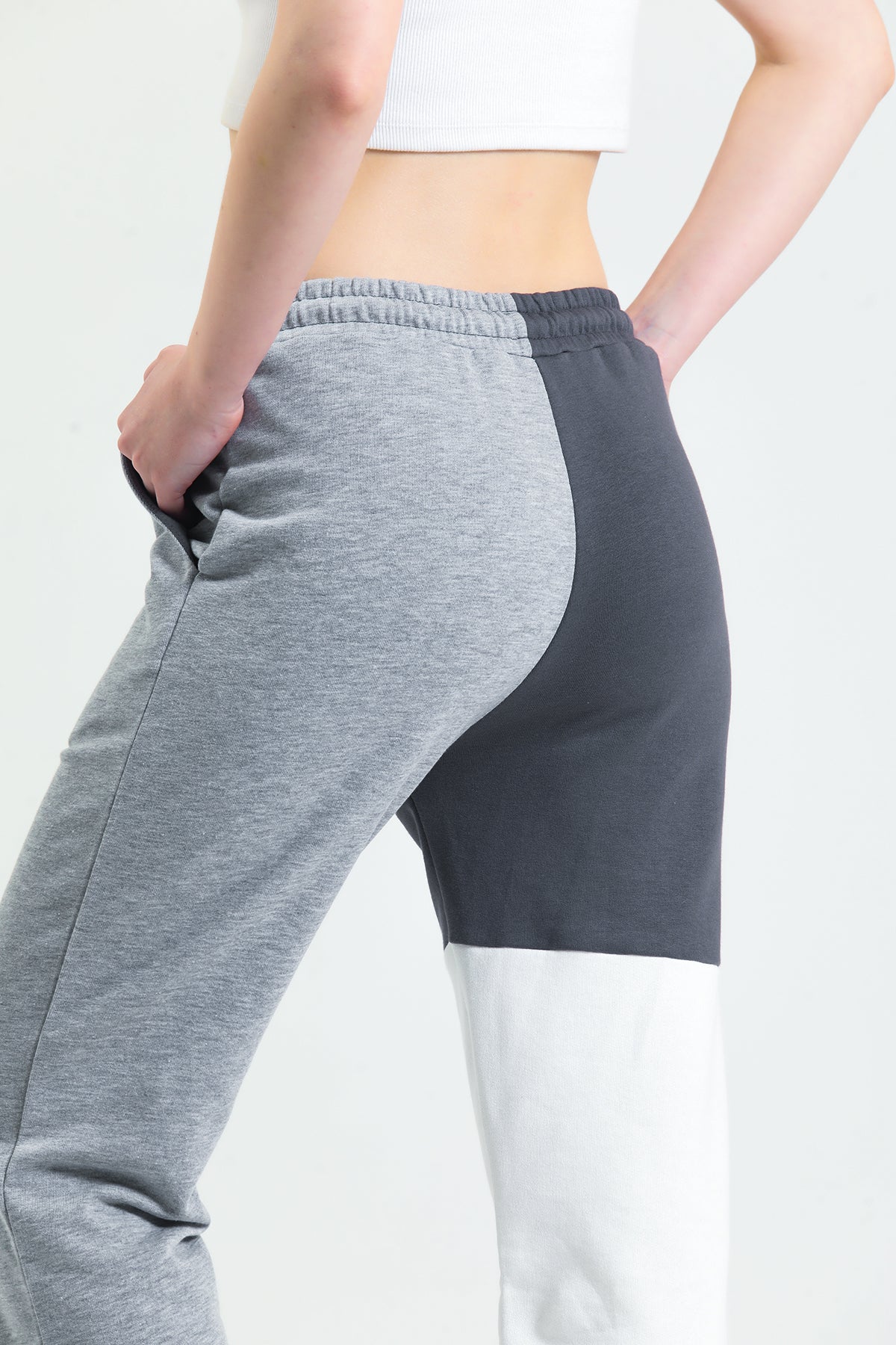 Gri Melanj Parçalı Lastikli Jogger Eşofman Altı