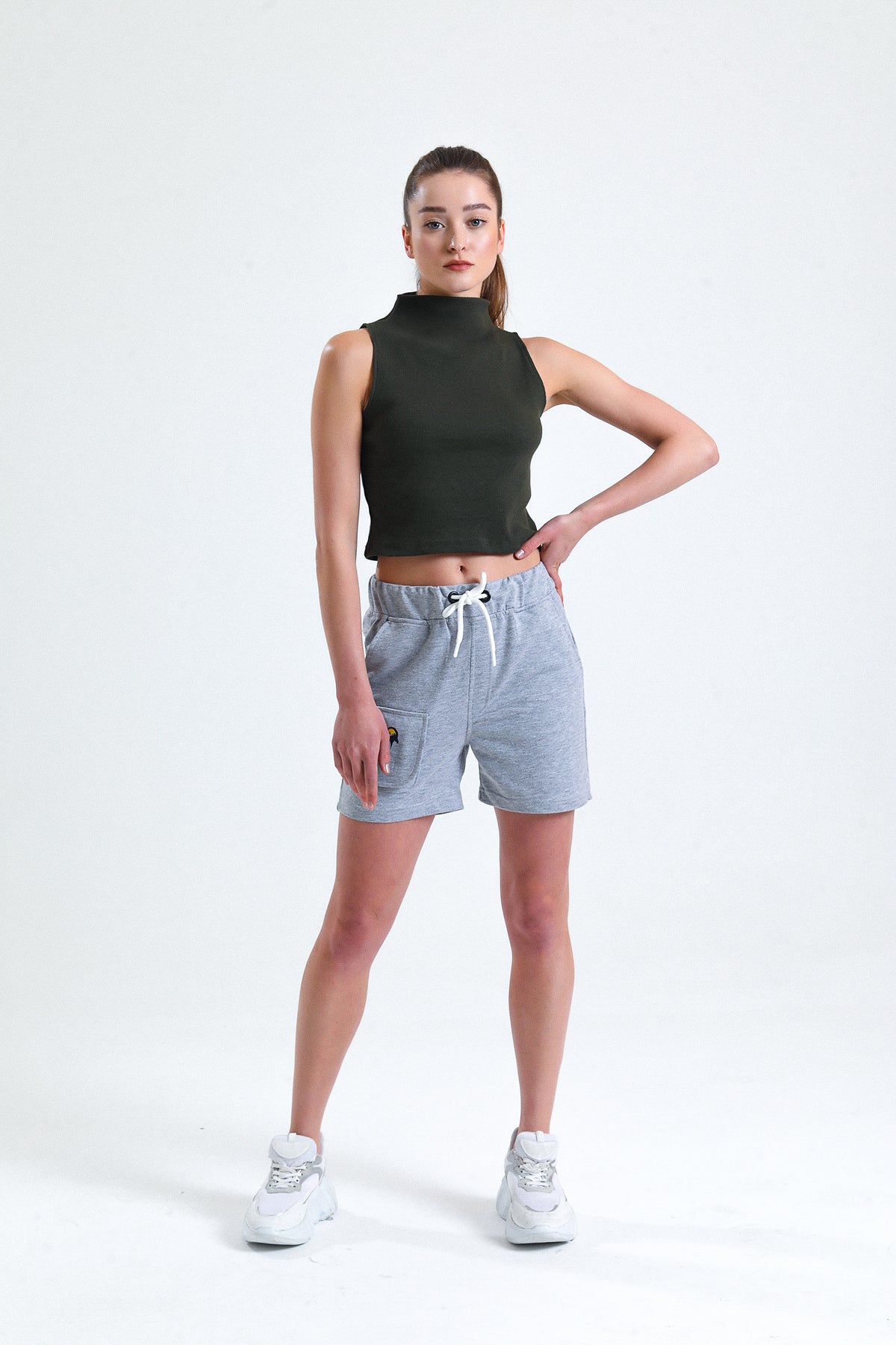 Haki Yarım Balıkçı Yaka Fitilli Crop Atlet