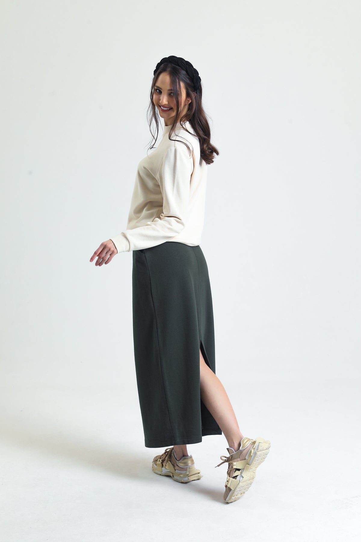 Haki Pamuklu Yırtmaçlı Midi Etek