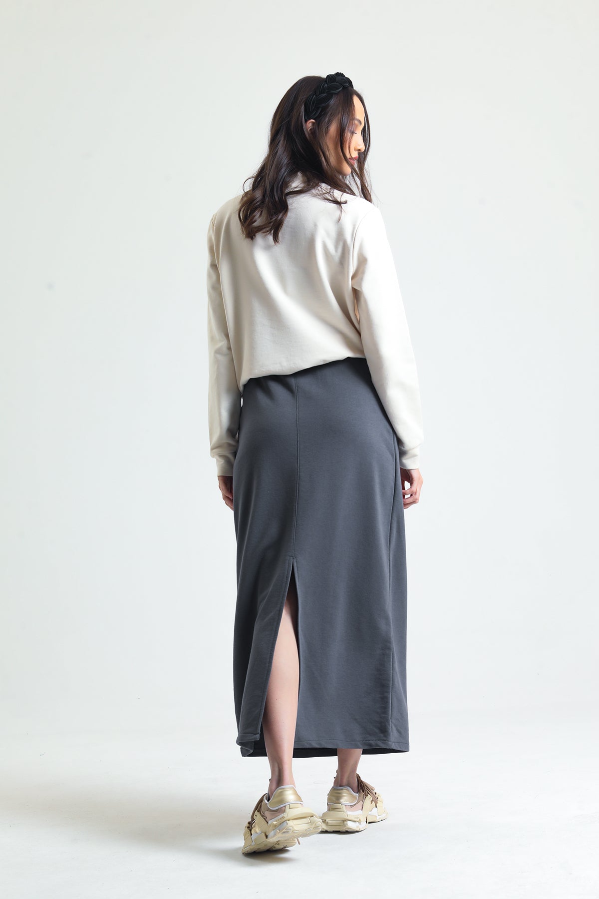 Antrasit Pamuklu Yırtmaçlı Midi Etek