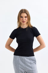 Siyah Fitilli Kaşkorse Bisiklet Yaka Kısa Kollu Tişört