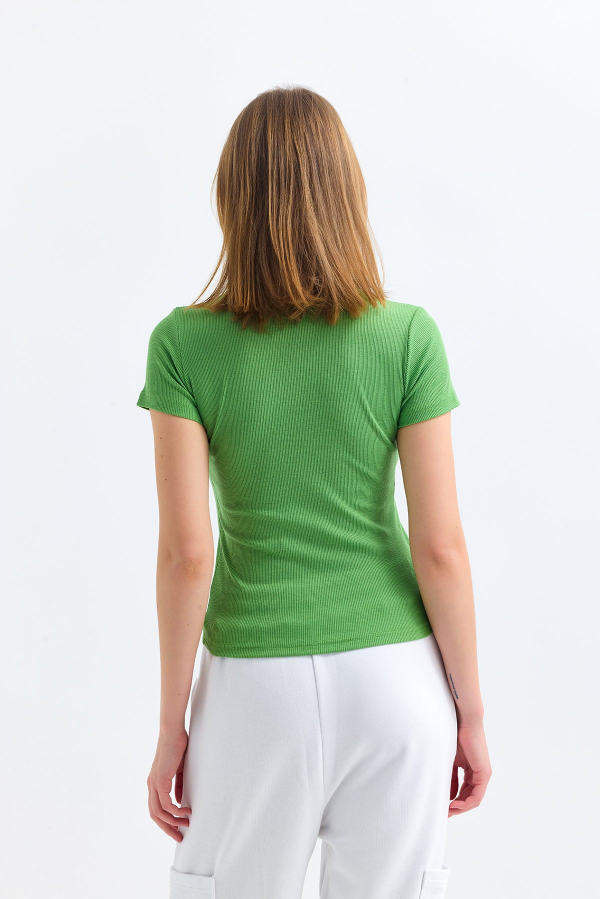 Yeşil Fitilli Kaşkorse Bisiklet Yaka Kısa Kollu Tişört