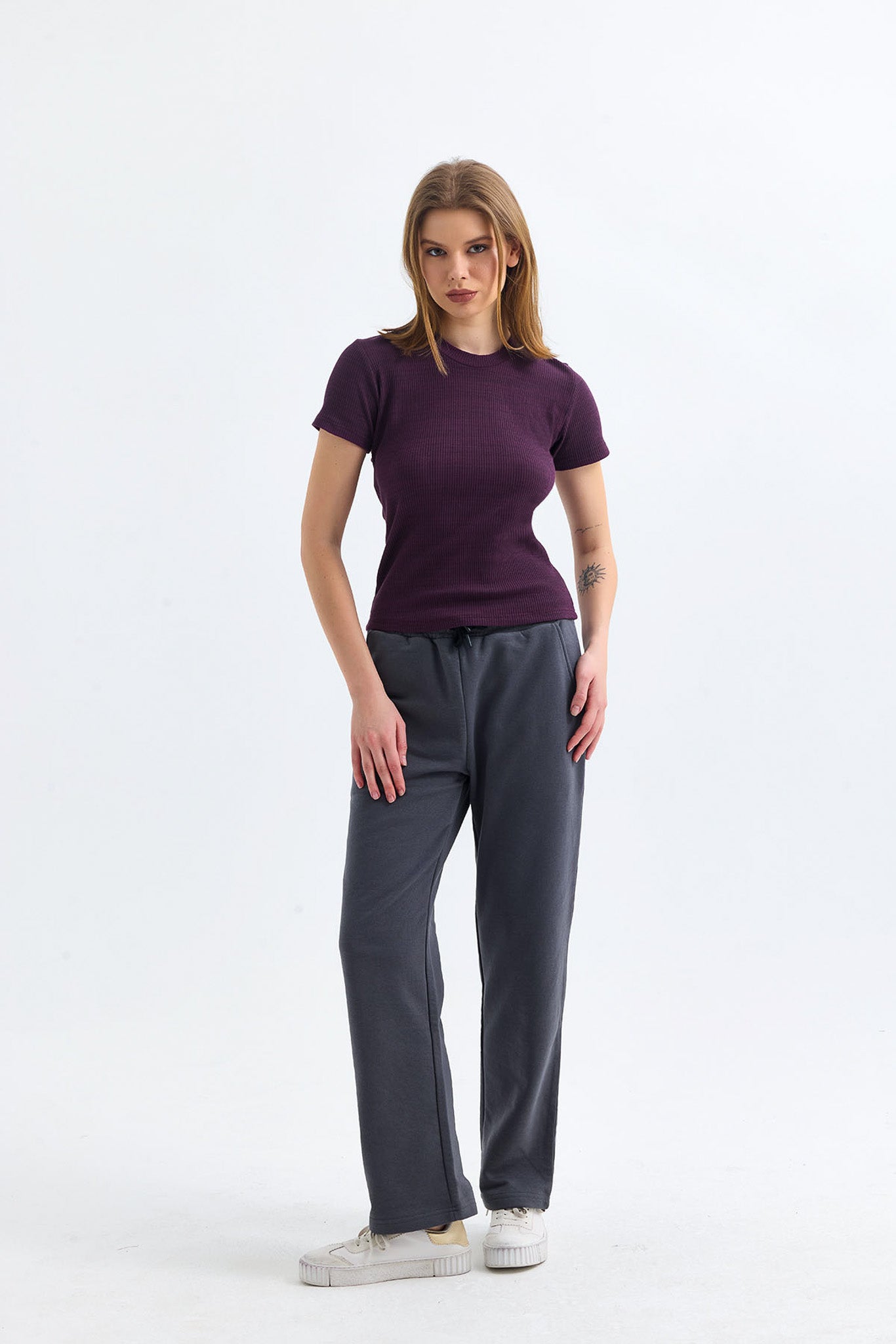 Vişne Çürüğü Fitilli Kaşkorse Bisiklet Yaka Kısa Kollu Tişört