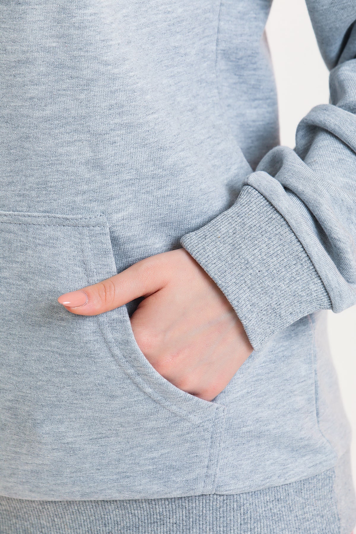 Gri Kapüşonlu Kanguru Cepli Basic Kapüşonlu Sweatshirt