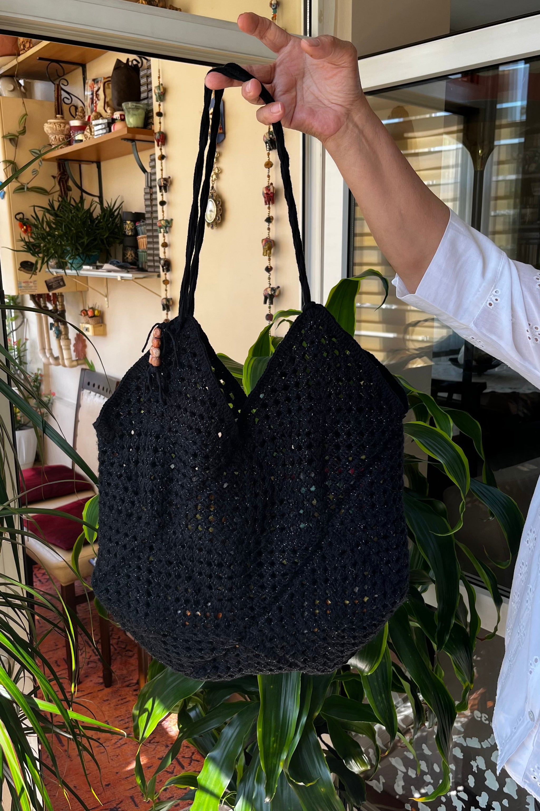 Siyah Simli Boncuk Detaylı Tığ İşi El Örgüsü Astarlı Tote Omuz Çantası