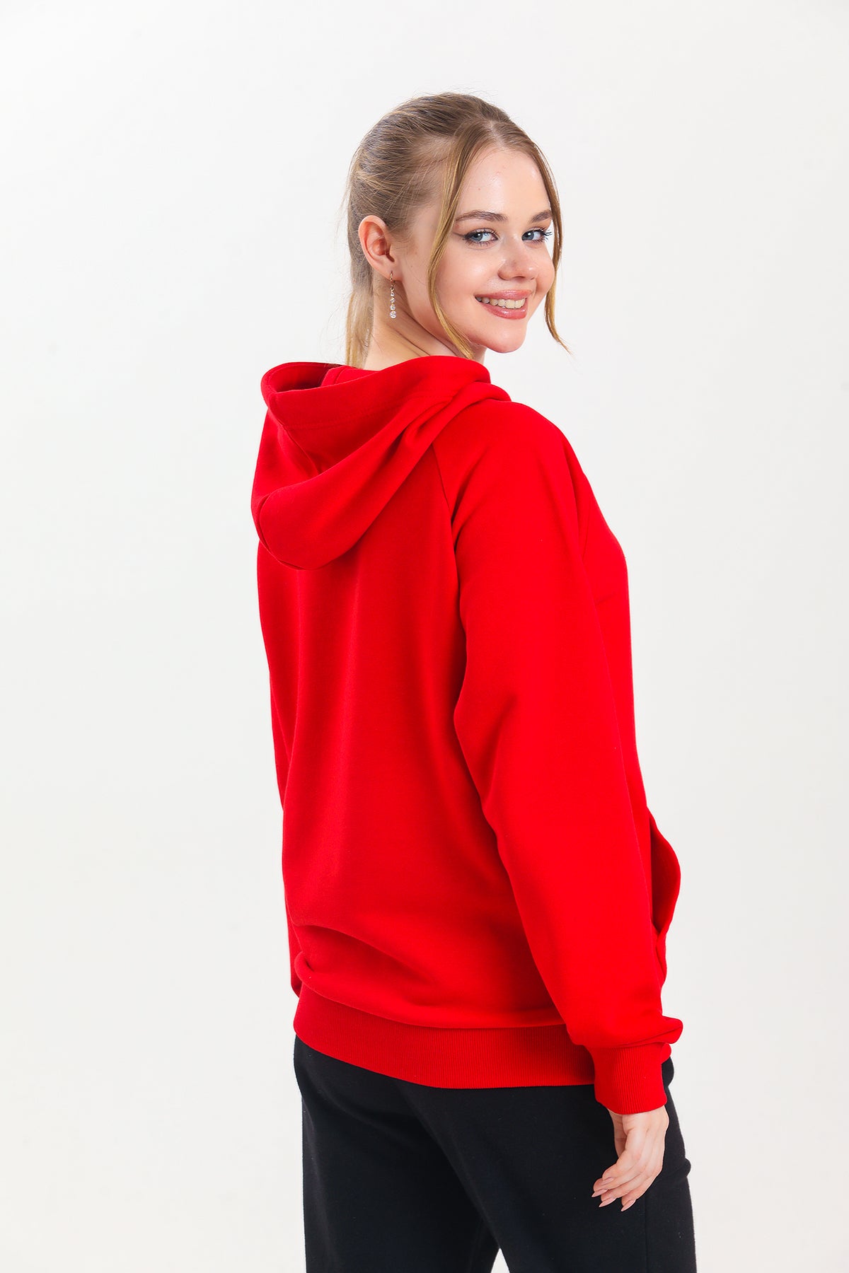 Kırmızı Kapüşonlu Kanguru Cepli Basic Kapüşonlu Sweatshirt